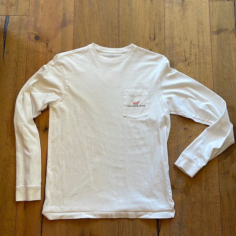 Vineyard Vines White Long Sleeved T-shirt XS